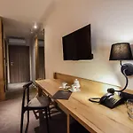 Hotel Strzelnica I Restauracja 3*