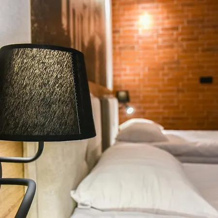 Strzelnica I Restauracja Hotel 3*