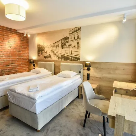 Strzelnica I Restauracja