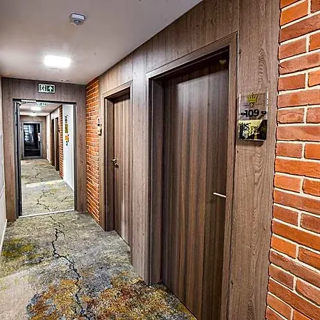 Strzelnica I Restauracja 3*