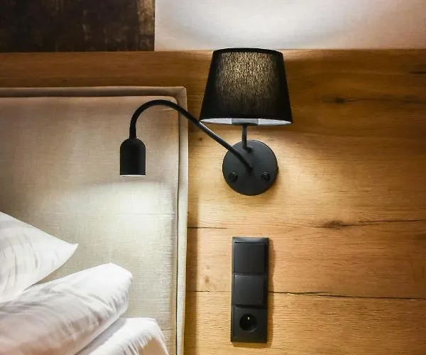 Strzelnica I Restauracja 酒店