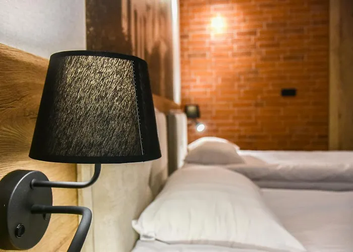 Strzelnica I Restauracja Hotel 3*