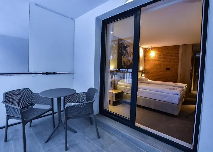 Strzelnica I Restauracja 酒店 Starogard Gdański